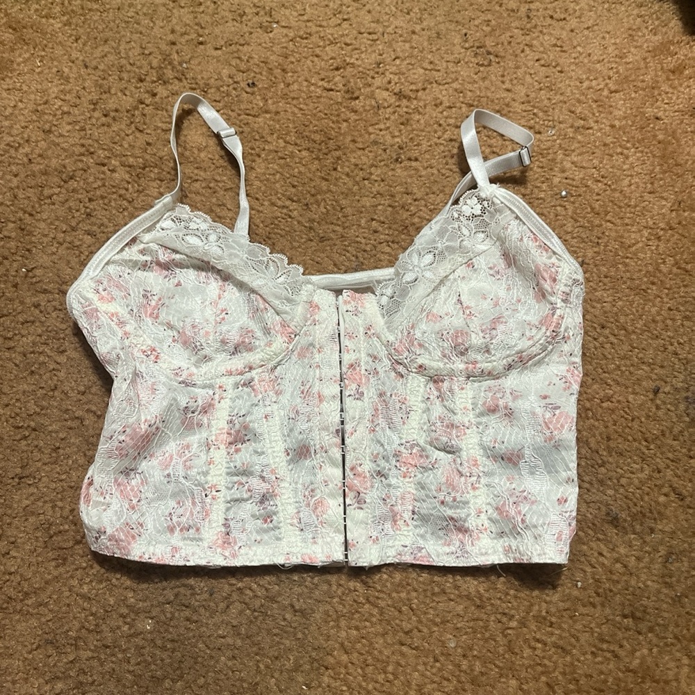 SHEIN Privé Floral Print top